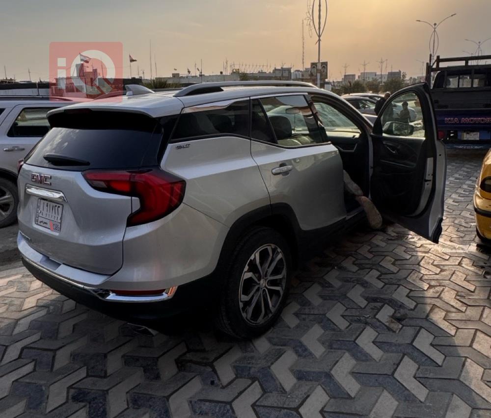 جی ئێم سی تیرەین